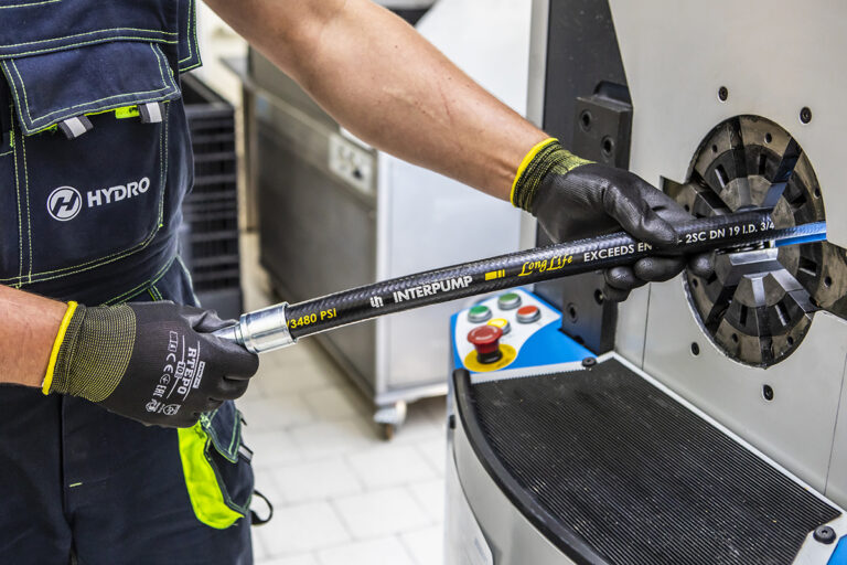 Przewody hydrauliczne – na co zwrócić uwagę przy zakupie?